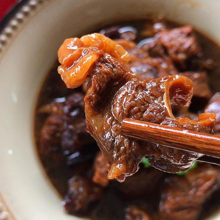 红烧牛腩