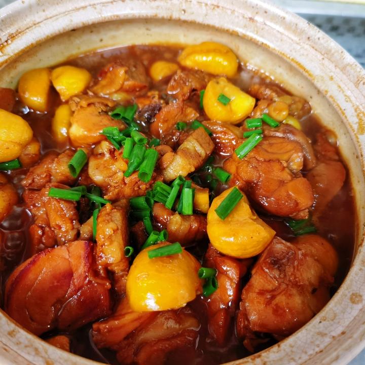 Braised Chicken with Chestnuts